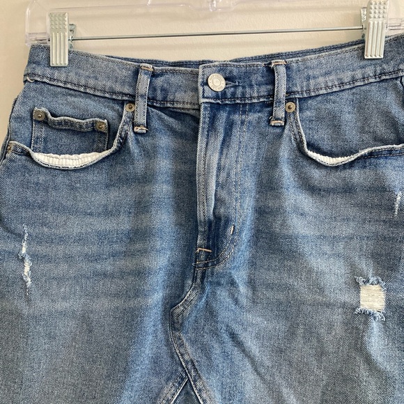 Gap Denim Mini Skirt Raw Hem Women's Size 2 Light Wash Distressed Grunge - Picture 4 of 5